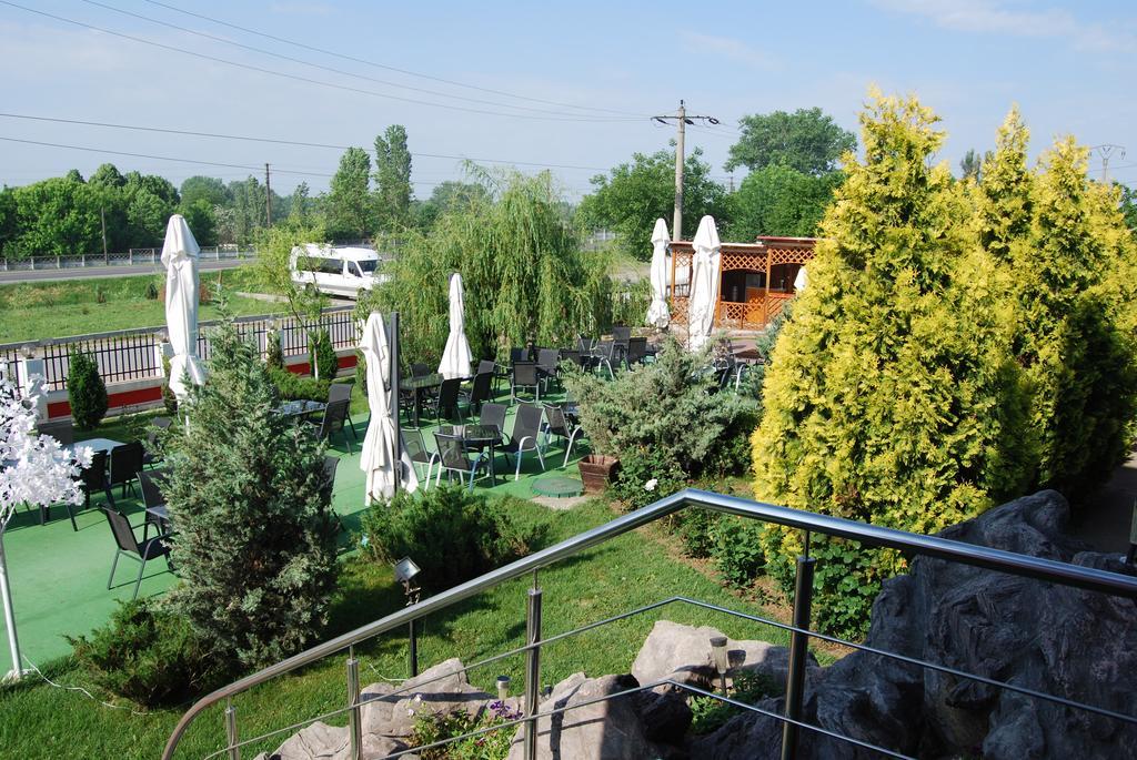 Motel Didona B Sendreni Екстер'єр фото