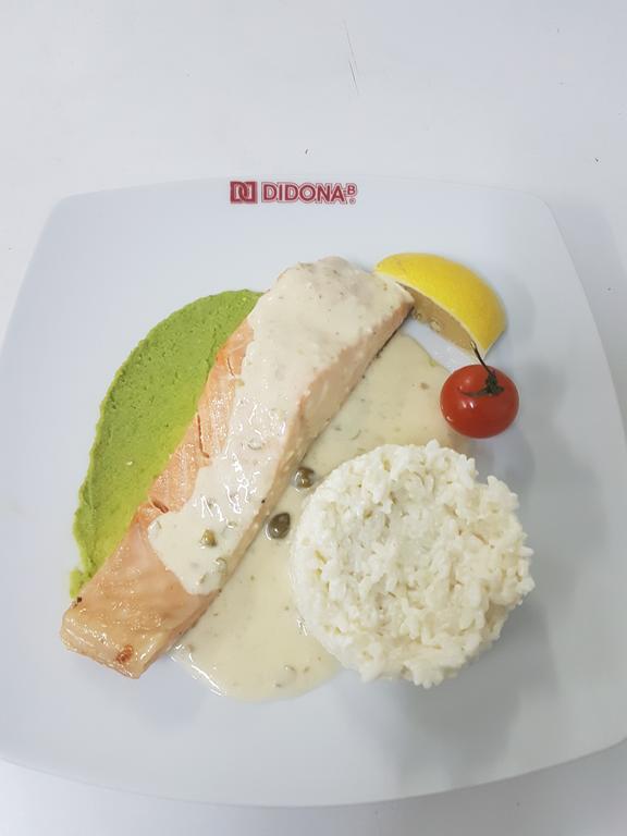 Motel Didona B Sendreni Екстер'єр фото