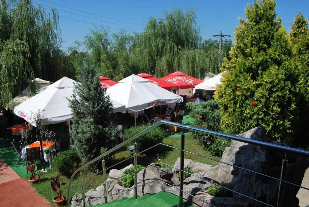 Motel Didona B Sendreni Екстер'єр фото